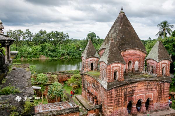 Pancharatna Gobinda Temple of Puthia