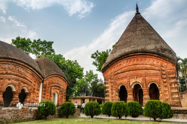 Beautiful terracotta temples of Puthia