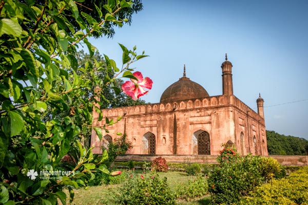 The shrine of Shah Niamatullah at Tahkhana Complex in Gaur